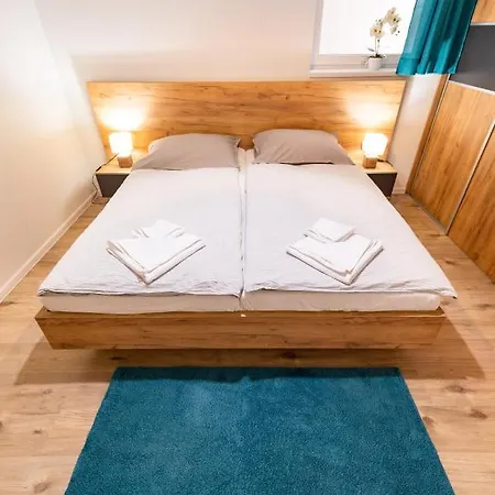 110 Apartment