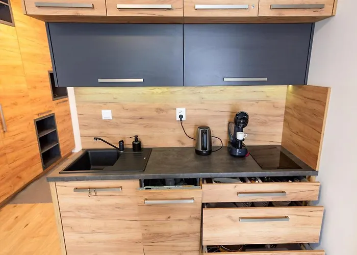 Διαμέρισμα 110 *